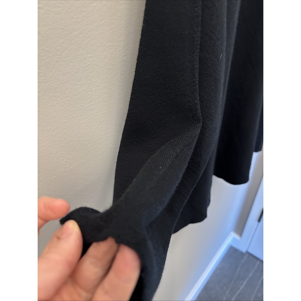Eileen Fisher Merino Wool Black Scoop Neck M/L ?Pullover Sweater Cut Out Sleeve - Picture 14 of 14